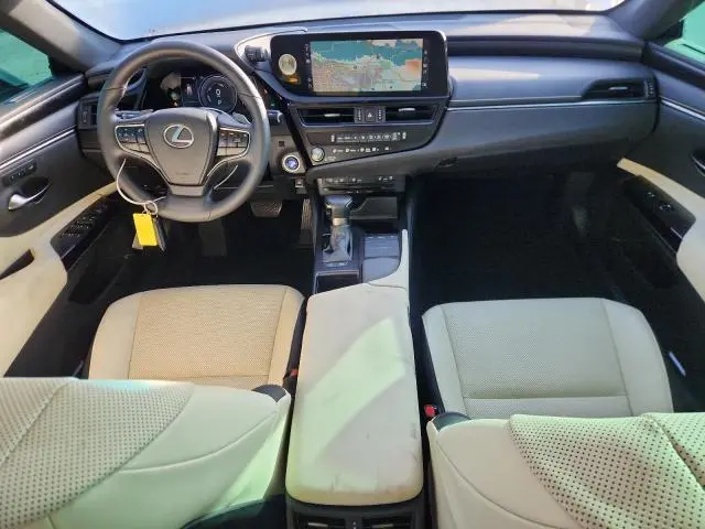 2022 LEXUS ES 300H BASE  