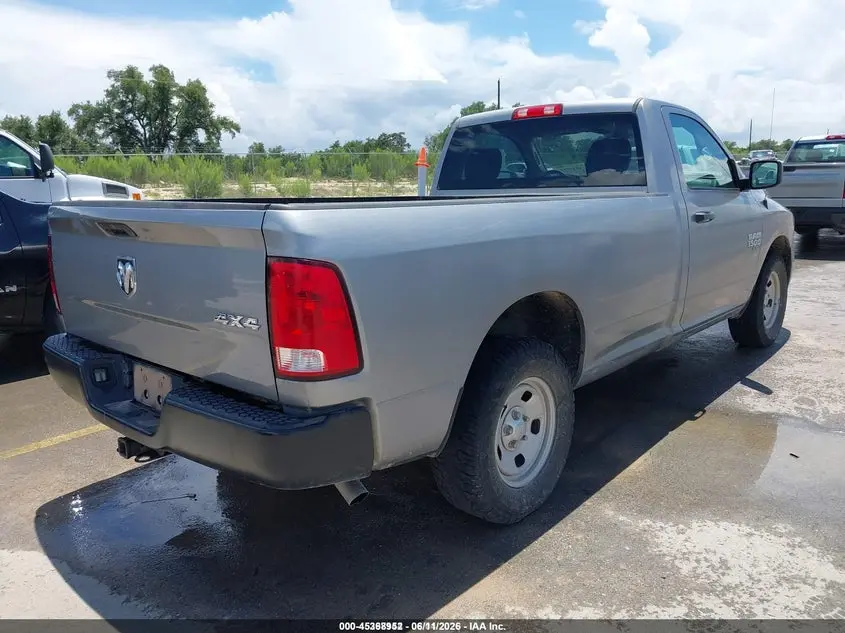 2021 RAM 1500 CLASSIC TRADESMAN  4X4 8' BOX