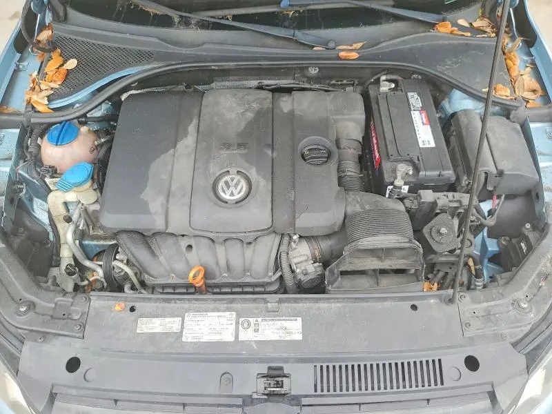 2012 VOLKSWAGEN PASSAT SE  