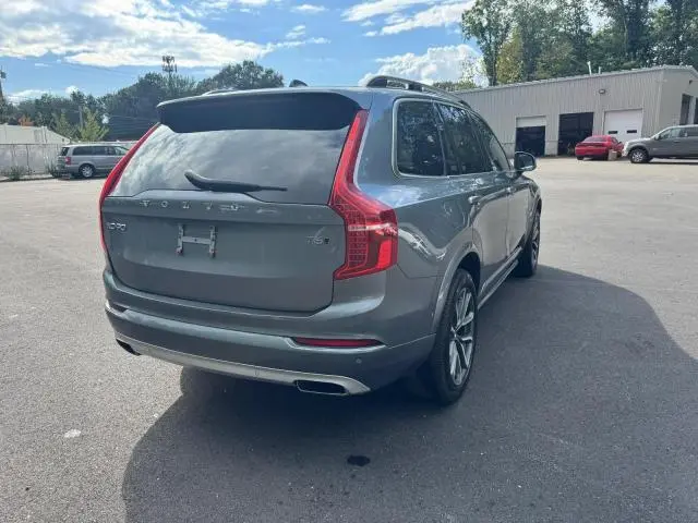 2016 VOLVO XC90 T6  