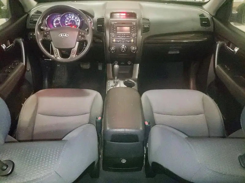 2012 KIA SORENTO LX  