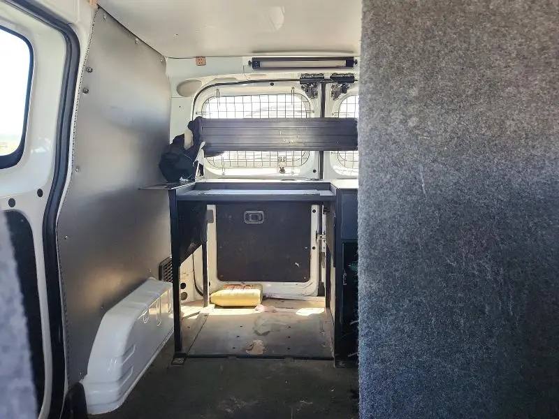 2015 NISSAN NV200 SV  
