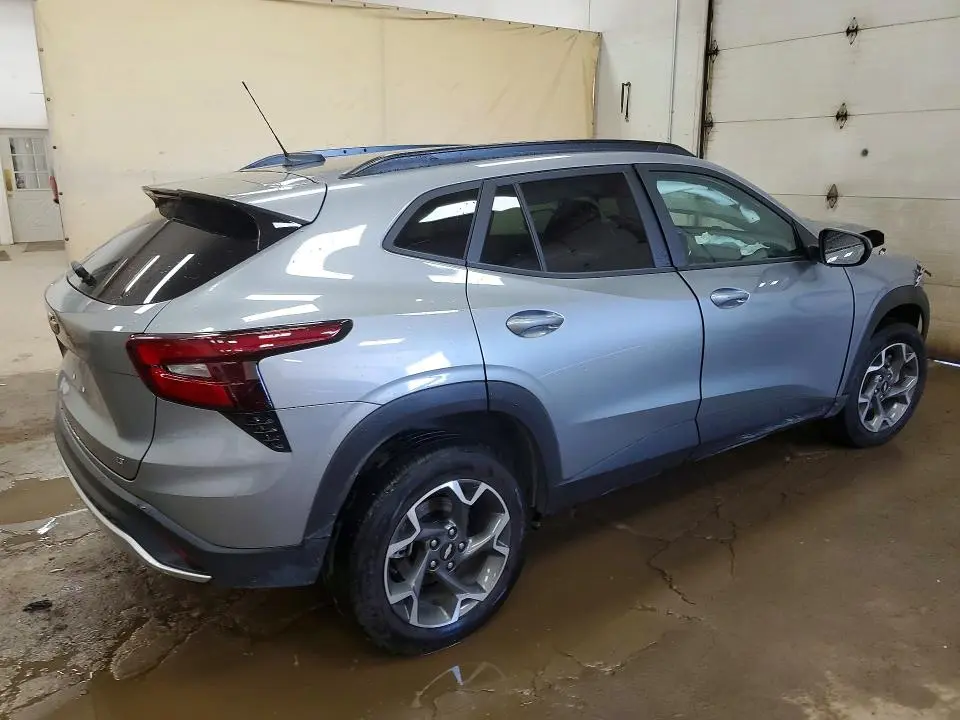 2025 CHEVROLET TRAX 1LT  