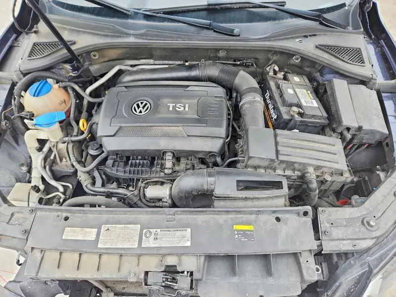 2015 VOLKSWAGEN PASSAT S  