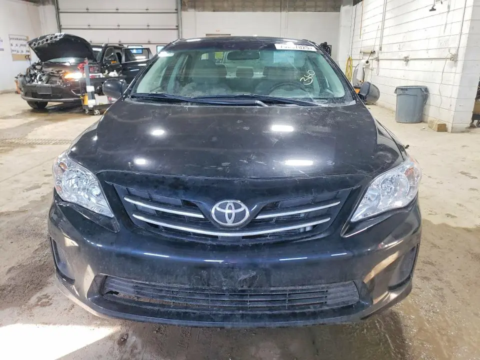 2013 TOYOTA COROLLA LE  