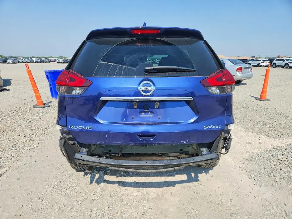 2017 NISSAN ROGUE SV  