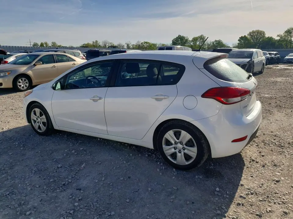 2016 KIA FORTE LX  