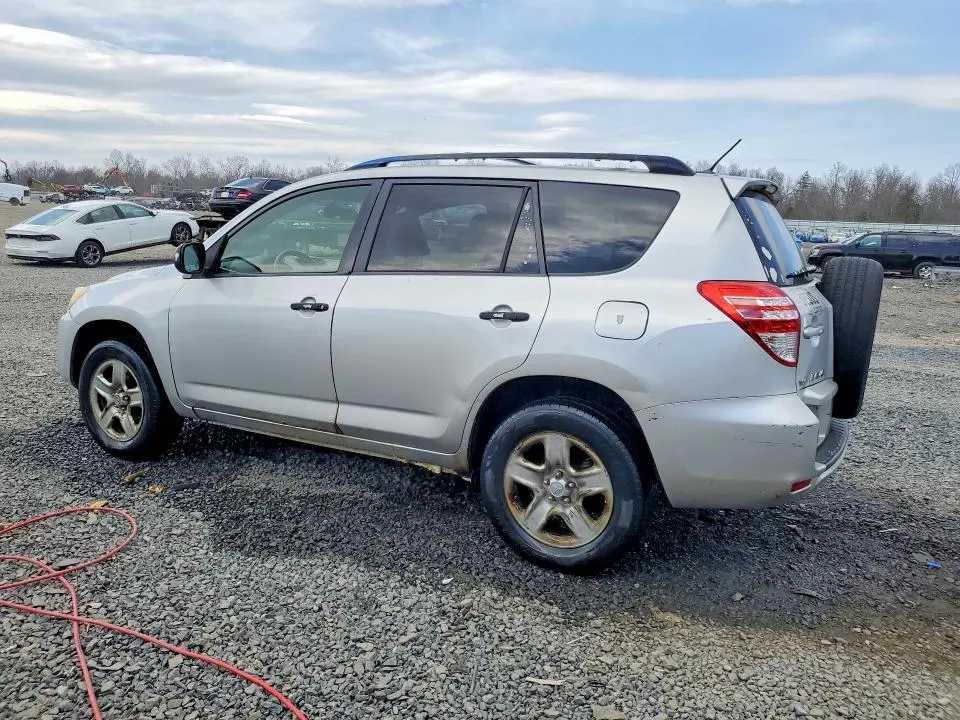 2010 TOYOTA RAV4 BASE  