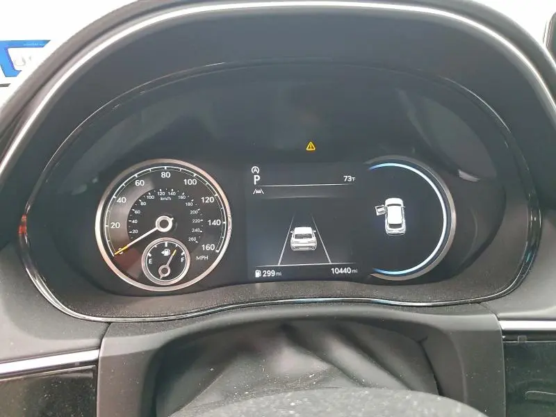 2025 GENESIS GV70 BASE  