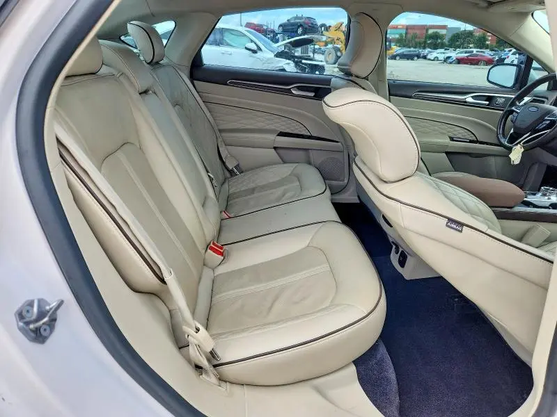 2017 FORD FUSION TITANIUM  