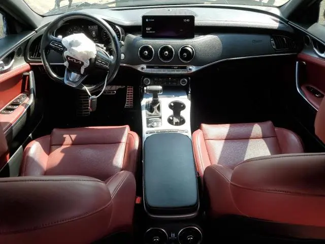 2022 KIA STINGER GT1  