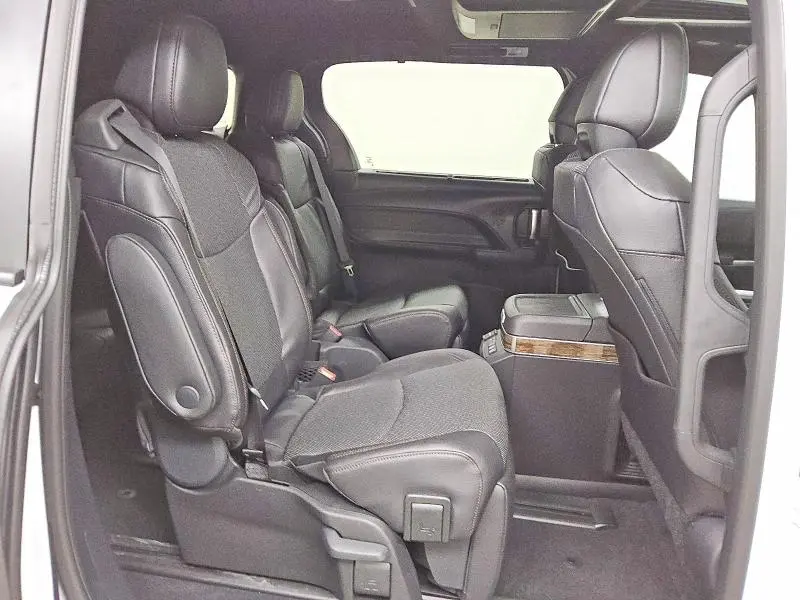 2026 TOYOTA SIENNA PLATINUM 7-PASSENGER  