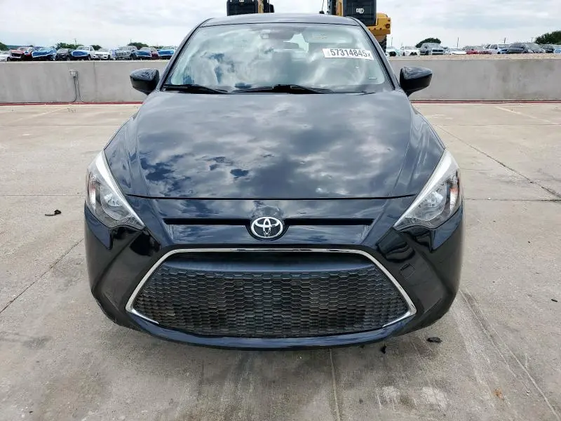 2020 TOYOTA YARIS L  