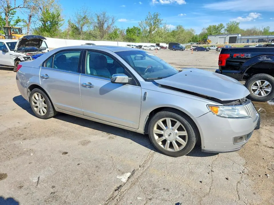 2012 LINCOLN MKZ   
