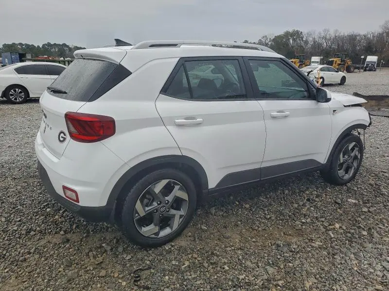 2022 HYUNDAI VENUE SEL  