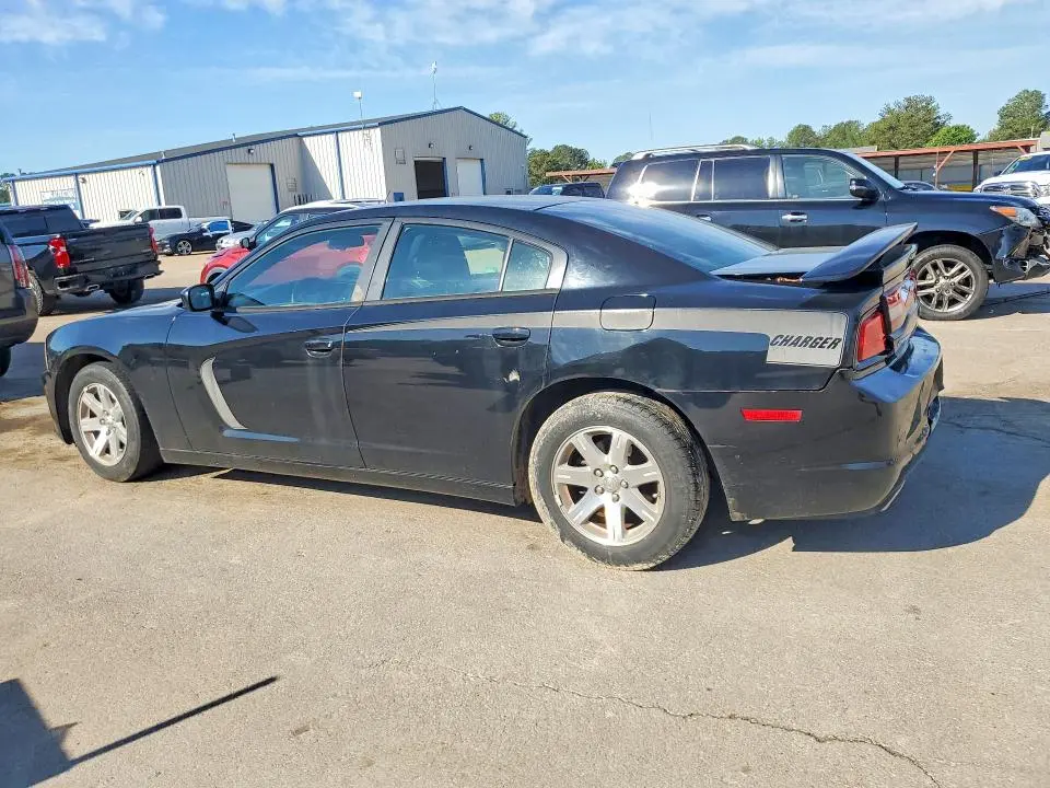 2014 DODGE CHARGER SE  