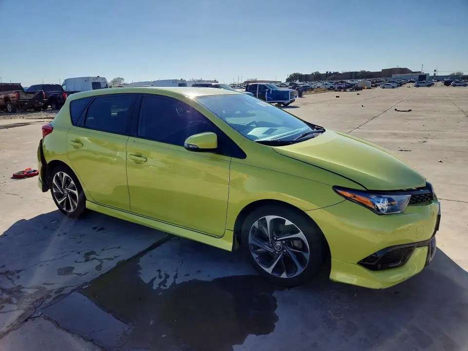 2017 TOYOTA COROLLA IM BASE  