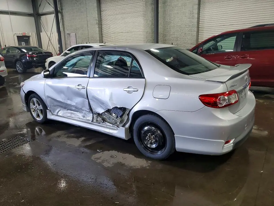 2012 TOYOTA COROLLA S  