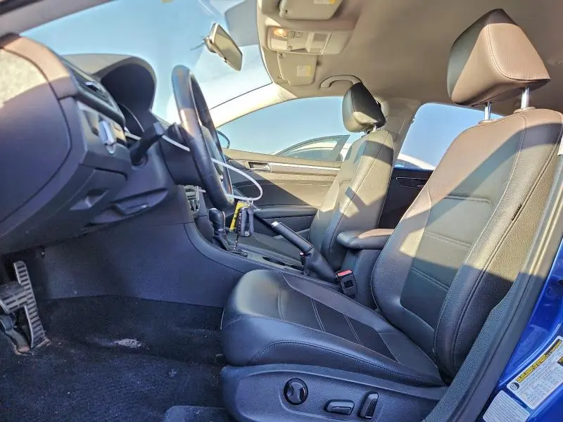 2016 VOLKSWAGEN PASSAT S  