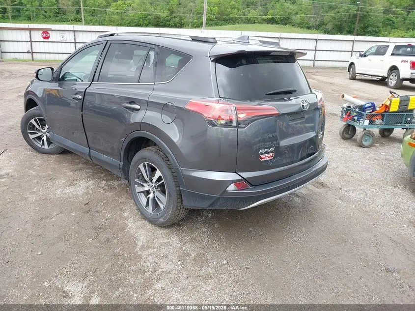 2016 TOYOTA RAV4 XLE