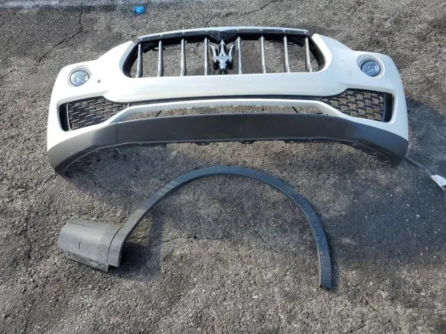 2018 MASERATI LEVANTE   