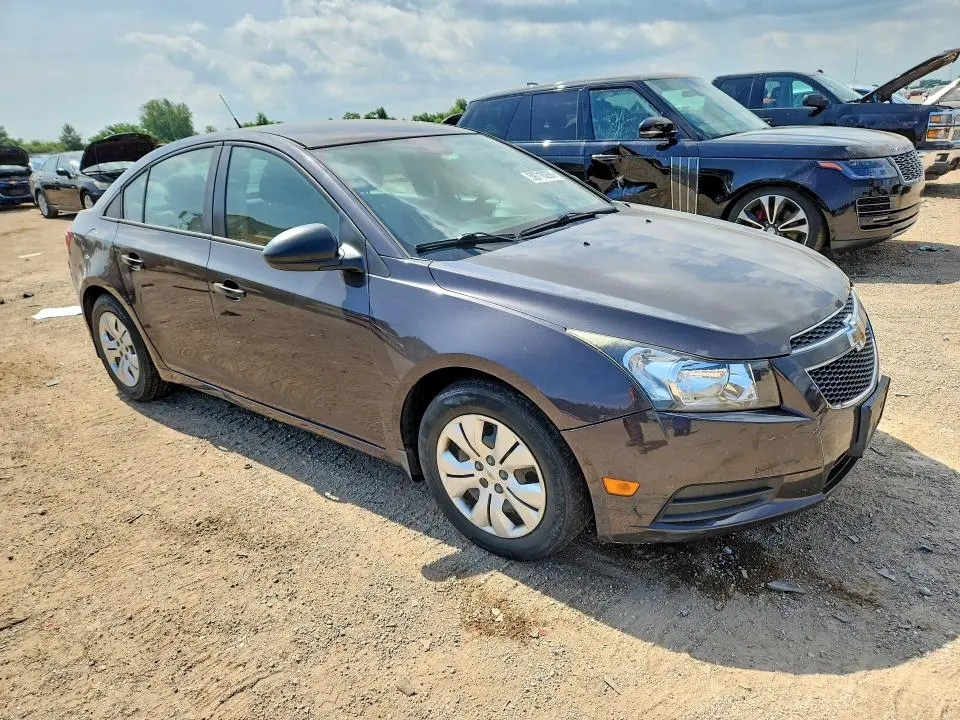 2014 CHEVROLET CRUZE LS  