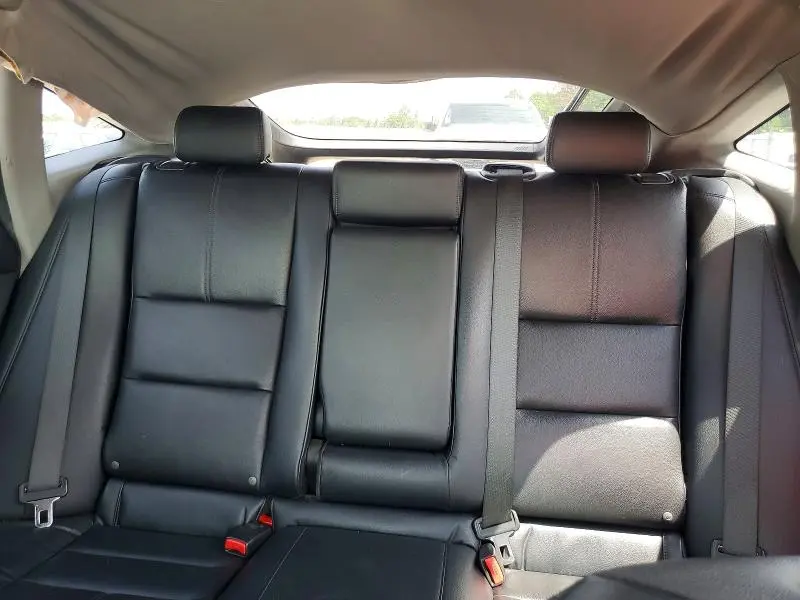 2013 HONDA CROSSTOUR EXL  