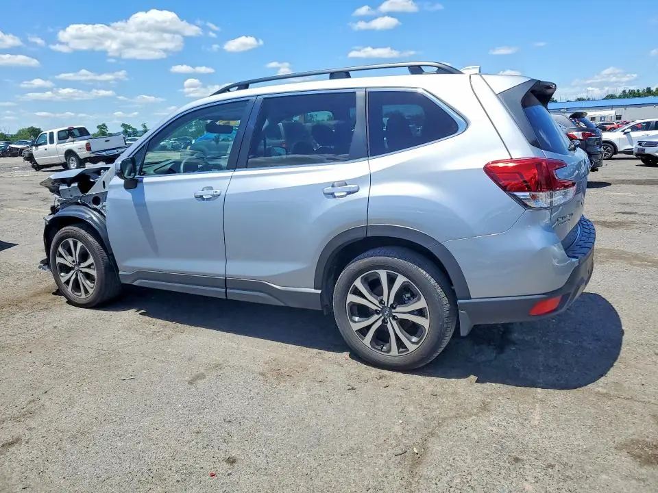 2023 SUBARU FORESTER LIMITED  