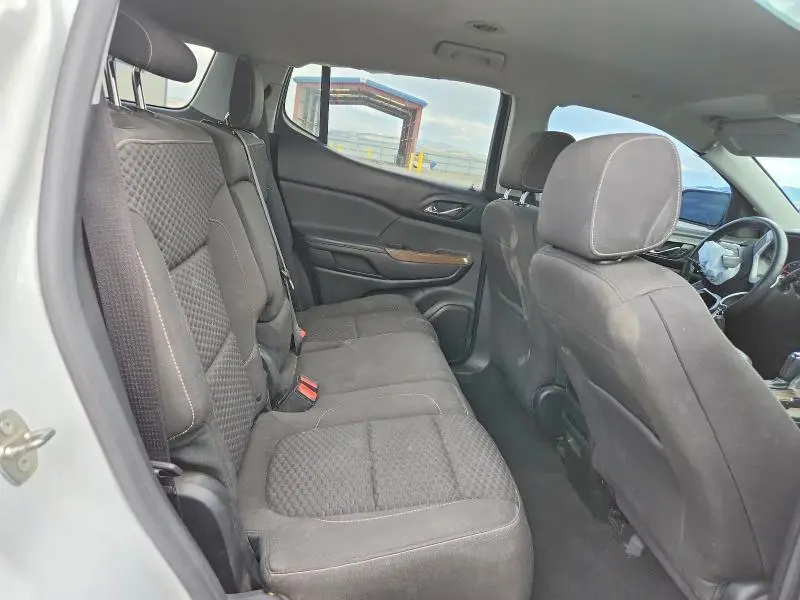 2017 GMC ACADIA SLE  