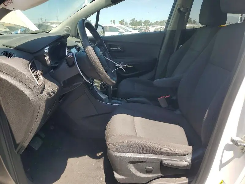2017 CHEVROLET TRAX 1LT  