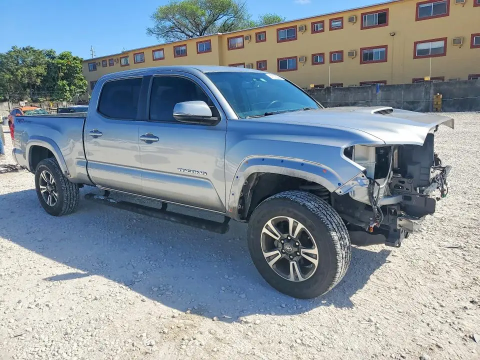 2017 TOYOTA TACOMA TRD SPORT  