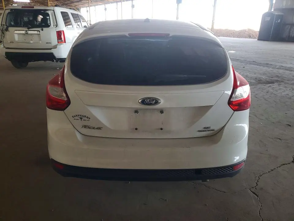 2014 FORD FOCUS SE  