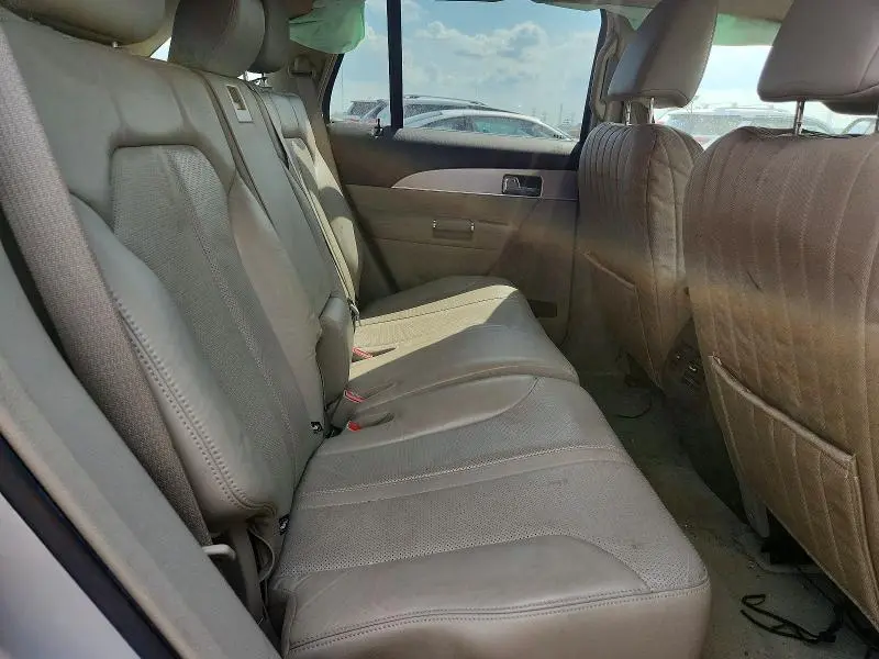 2011 LINCOLN MKX   