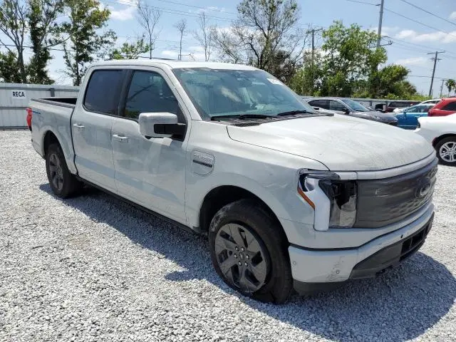 2023 FORD F150 LIGHTNING PRO  