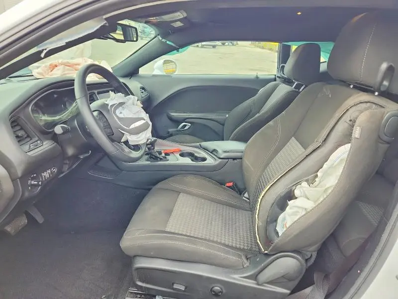 2023 DODGE CHALLENGER SXT  
