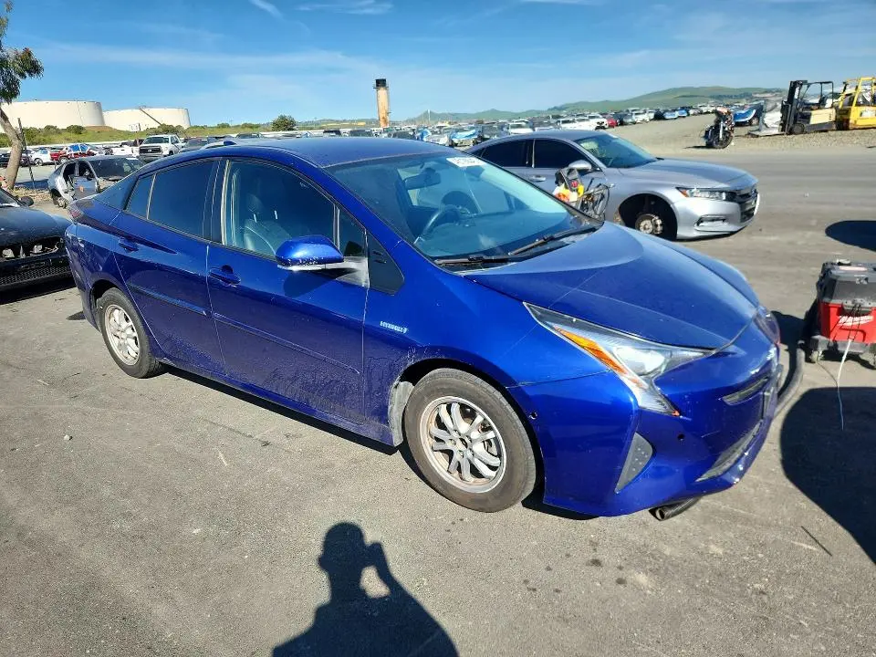 2016 TOYOTA PRIUS TWO  