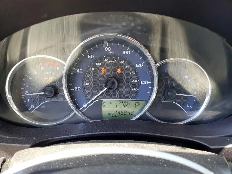2014 TOYOTA COROLLA LE PLUS  