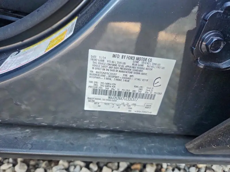 2020 FORD ECOSPORT SE  