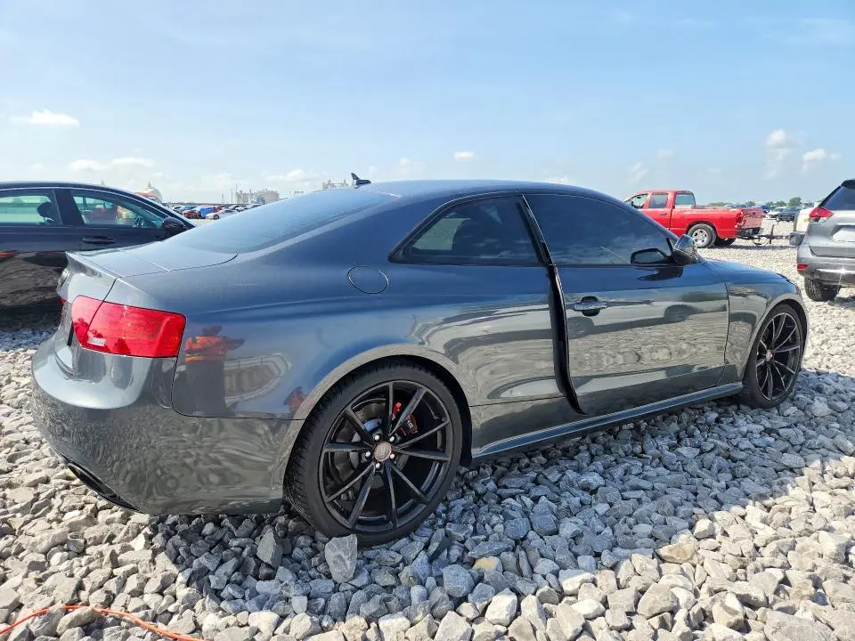 2015 AUDI RS5   