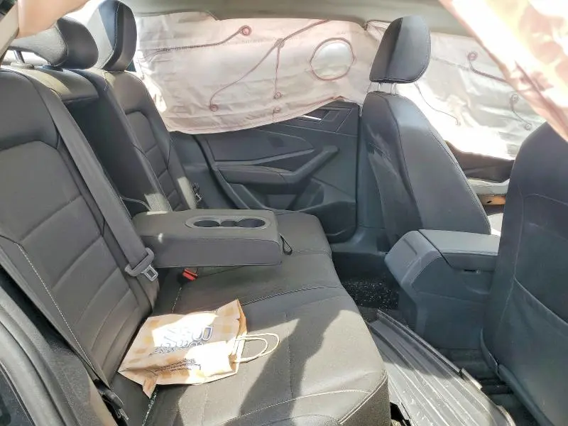 2024 VOLKSWAGEN JETTA SE  
