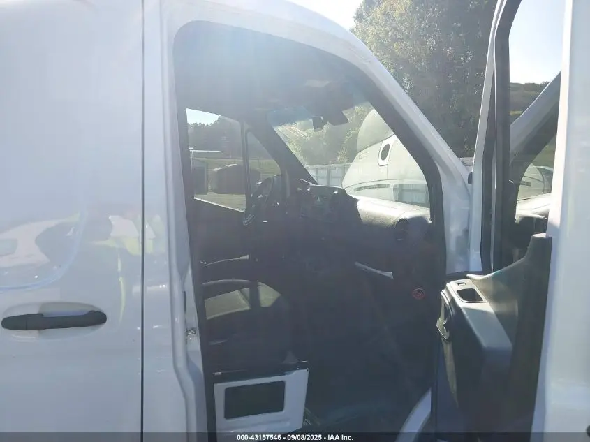 2023 MERCEDES-BENZ SPRINTER 1500 STANDARD ROOF 4-CYL GAS