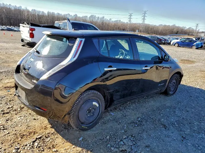 2013 NISSAN LEAF S  
