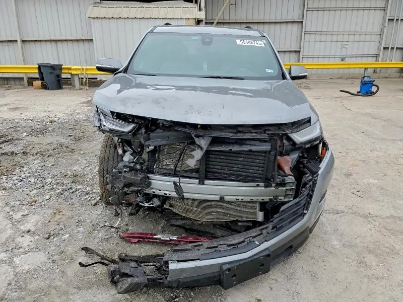 2023 CHEVROLET TRAVERSE LT  