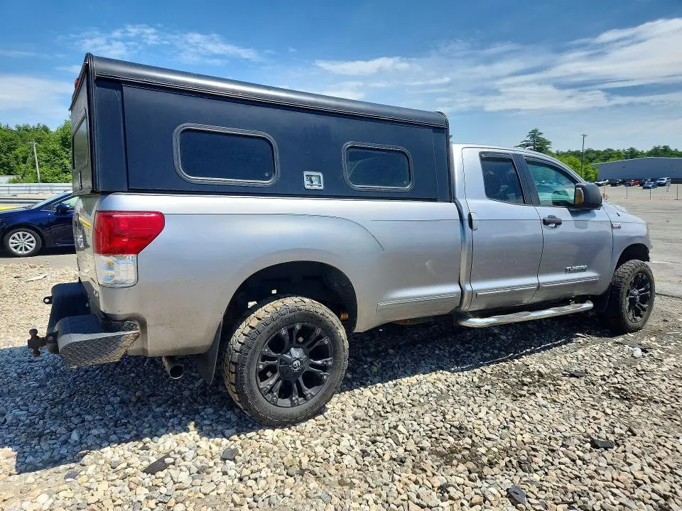 2010 TOYOTA TUNDRA DOUBLE CAB SR5  