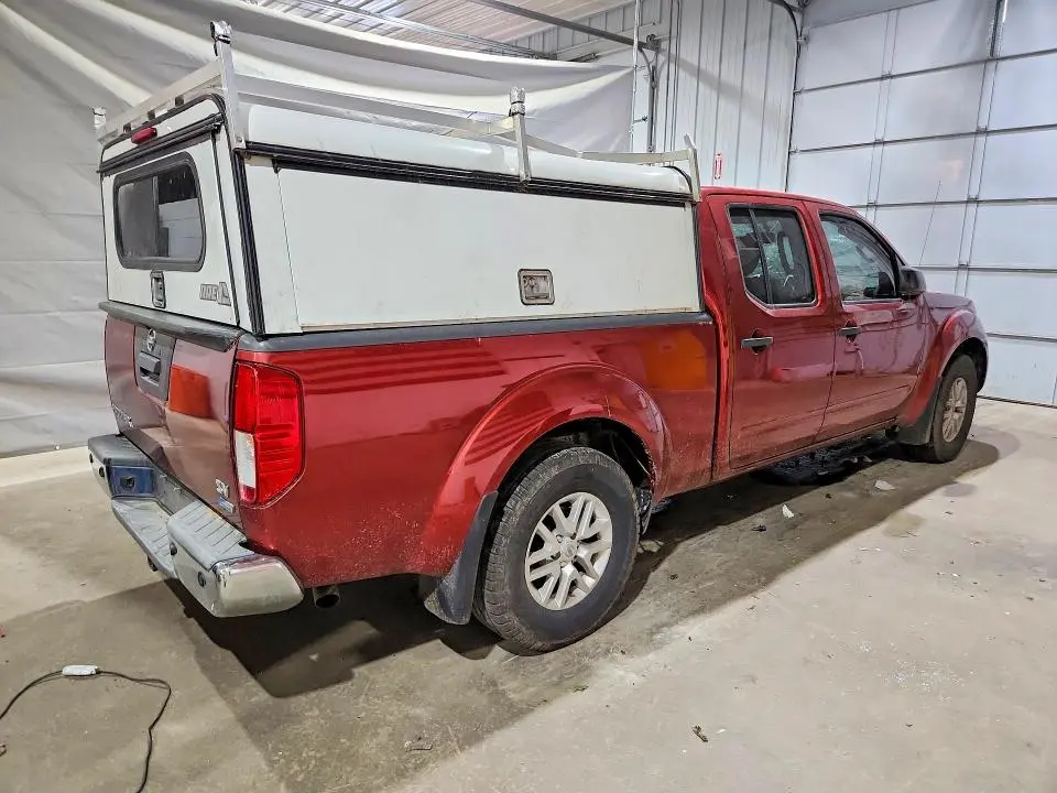 2017 NISSAN FRONTIER SV  