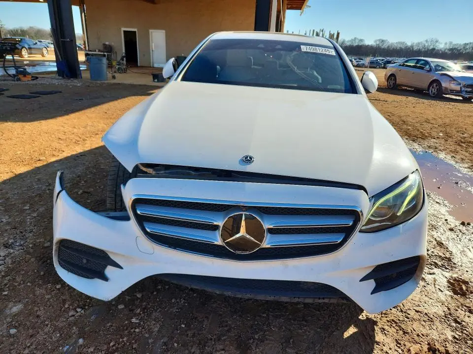2017 MERCEDES-BENZ E 300  