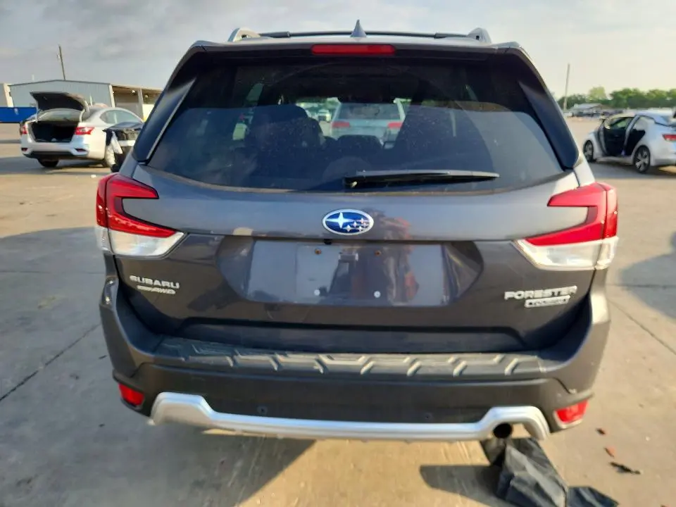 2022 SUBARU FORESTER TOURING  