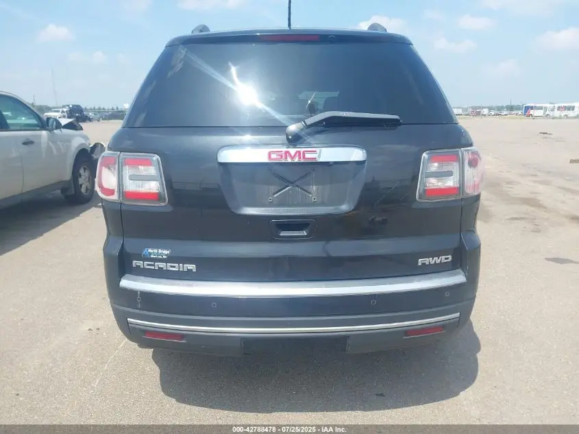 2013 GMC ACADIA SLT-2
