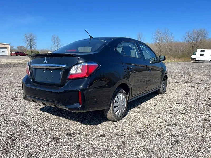 2024 MITSUBISHI MIRAGE G4 ES  