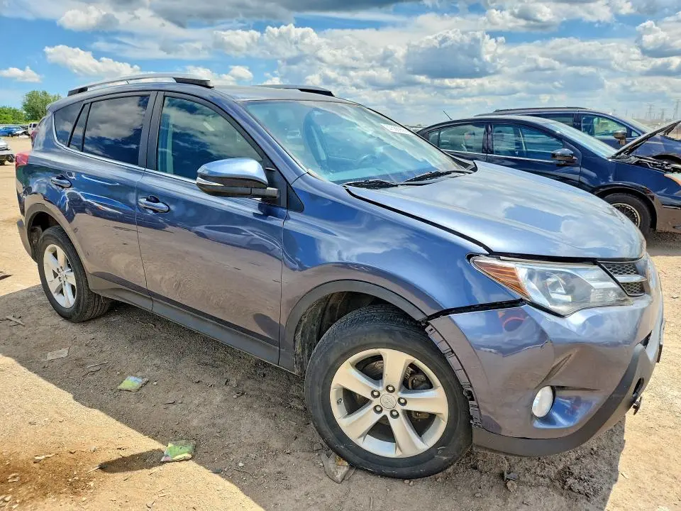 2013 TOYOTA RAV4 XLE  
